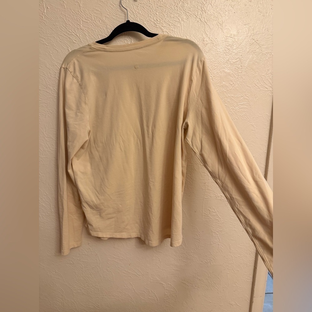 Lululemon Long Sleeve Women's Top - Picture 4 of 7
